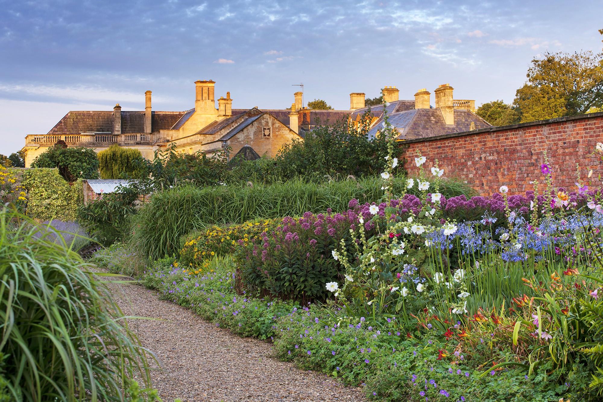 Lamport Hall